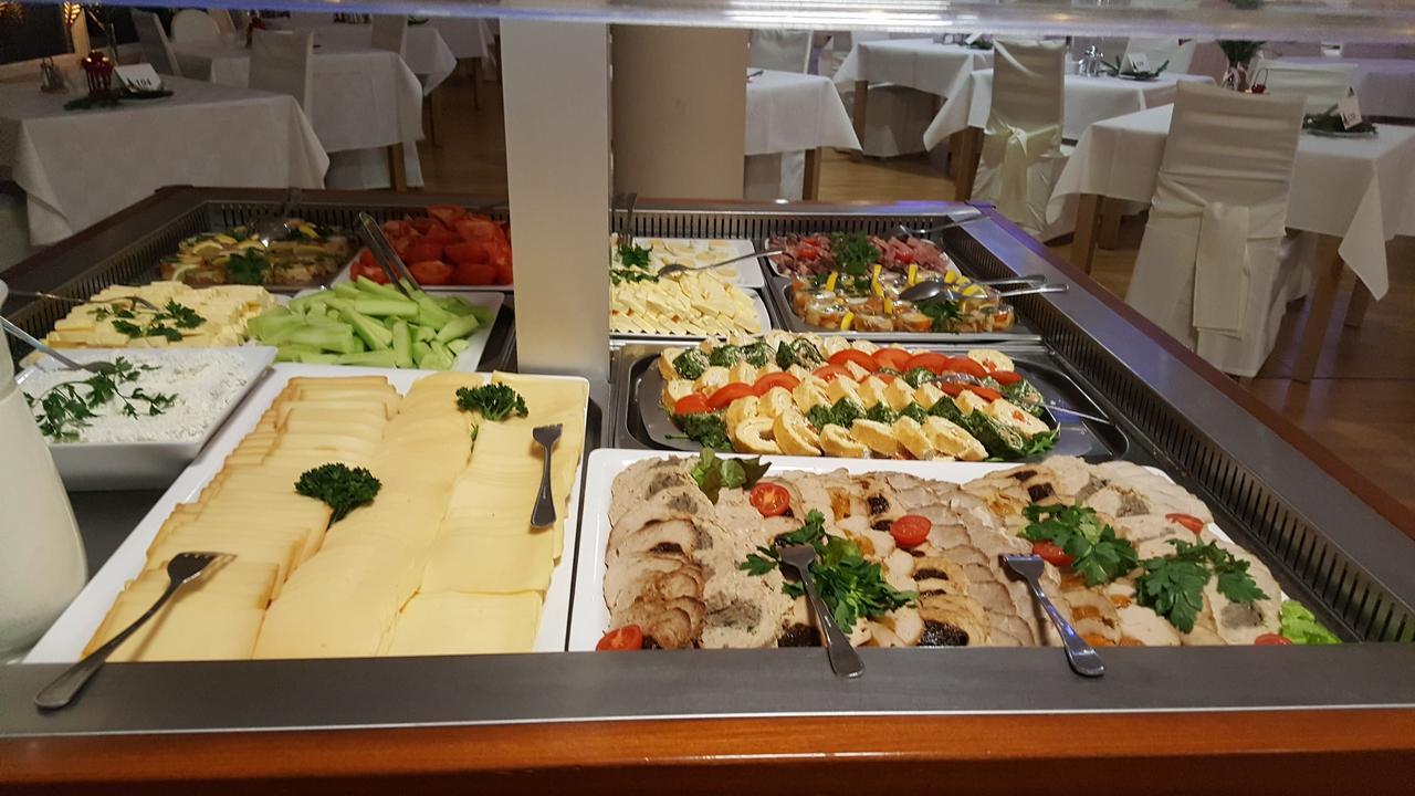 Hotel Cieplice Medi & Spa Jelenia Góra Exteriör bild